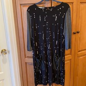 Alembika black and white dress with contrasting stripes. Size M stretchy fabric